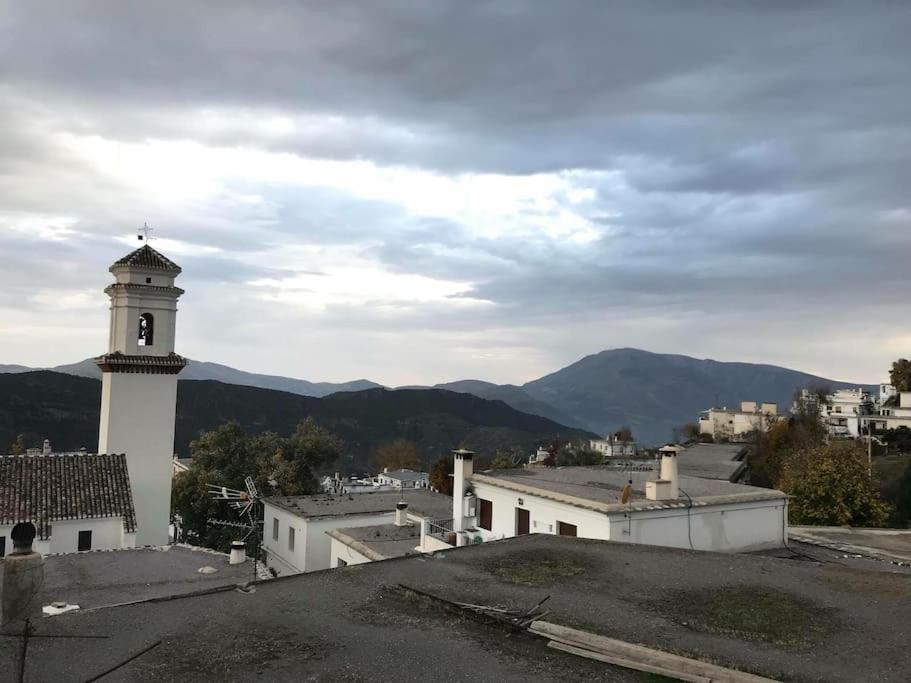 La Casa Rural De Paco Y Ana Pitres Kültér fotó