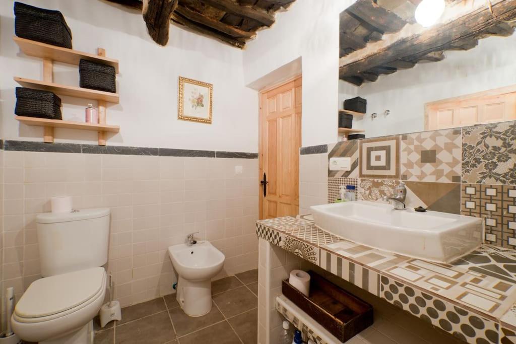 La Casa Rural De Paco Y Ana Pitres Kültér fotó