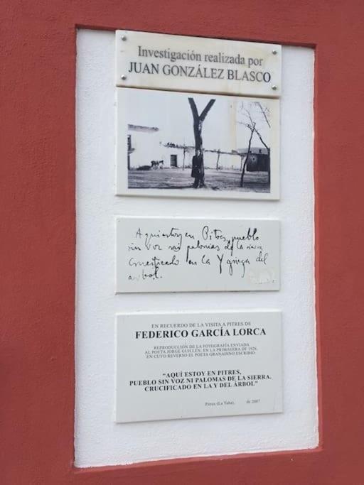 La Casa Rural De Paco Y Ana Pitres Kültér fotó