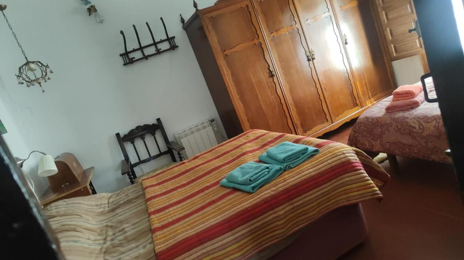 La Casa Rural De Paco Y Ana Pitres Kültér fotó